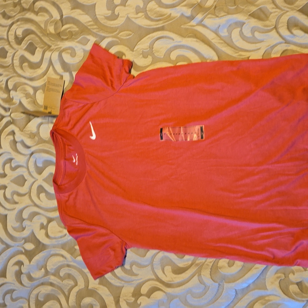 Nike maternity T-shirt size small pink